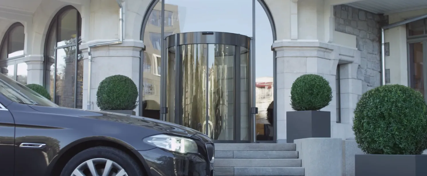 Royal Savoy Hotel & Spa Guest reception